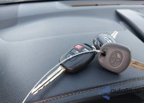 2012 Toyota Camry Se z USA, uszkodzony, nr VIN 4T1BF1FK8CU036971